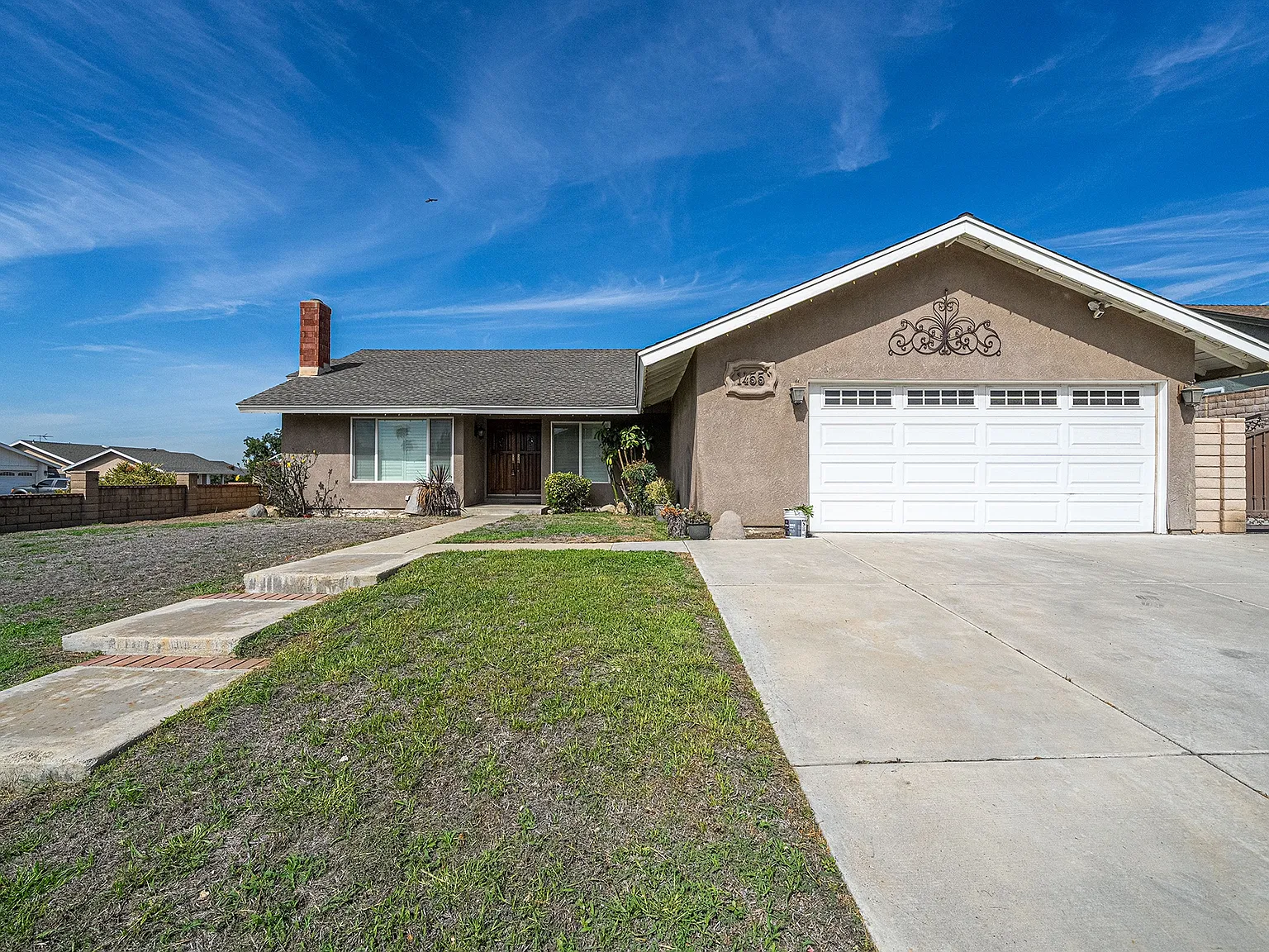 3 bed, 1667 sqft, $4,299 — Photo 1
