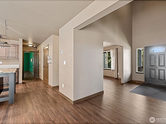 4th image of 16908 61st Street NW