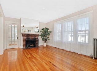 21-23 Warwick Rd, Belmont, MA 02478