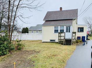 250 Jarry St, New Bedford, MA 02745