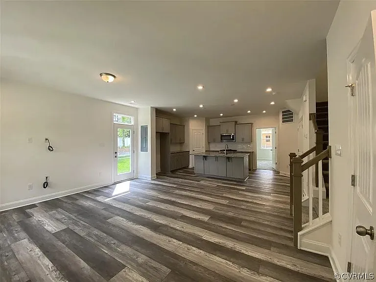 16401 Sweet Ash Aly #16401 — Photo 3