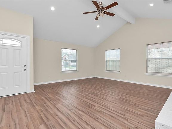 5th image of 1422 Hunters Park Dr