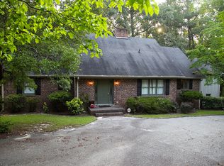 2107 Davie Ln, Camden, SC 29020