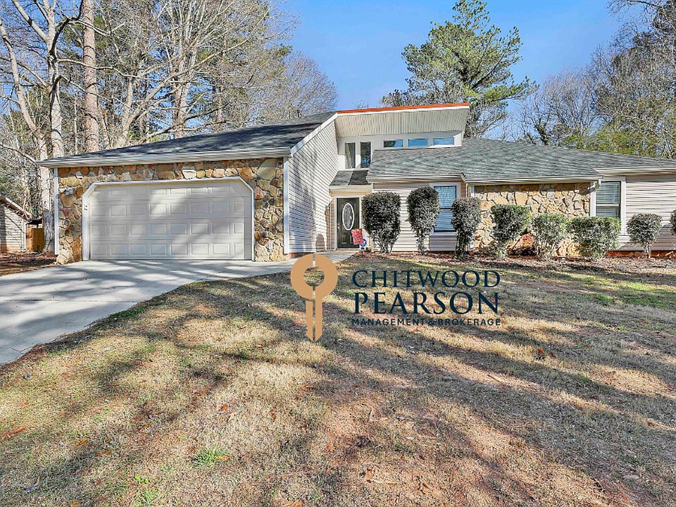 1st image of 8956 Habersham Dr