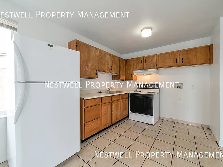 1881 W Lake Park Dr #3 — Photo 19