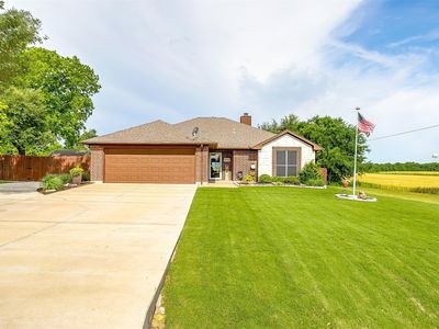 400 S Louisiana St, Grandview, TX, 76050