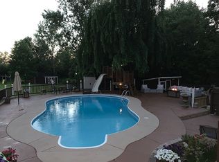 1299 Turrill Rd, Lapeer, MI 48446