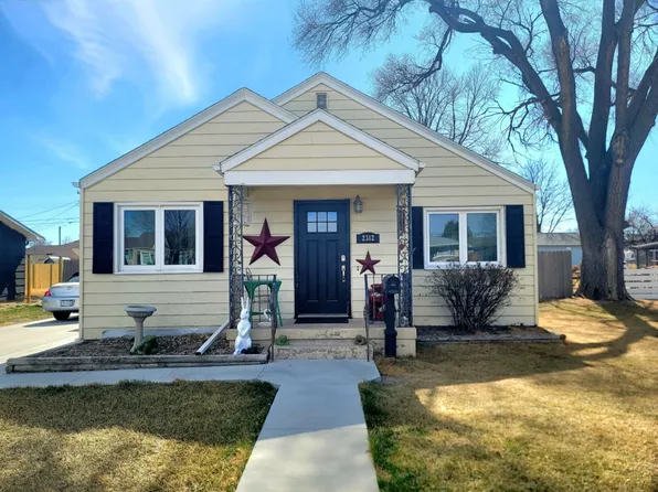 2312 W 3RD, North Platte, NE 69101