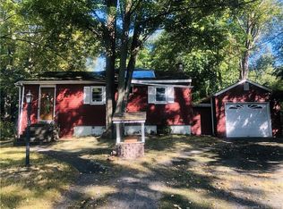 3 Darien Rd, New Fairfield, CT 06812