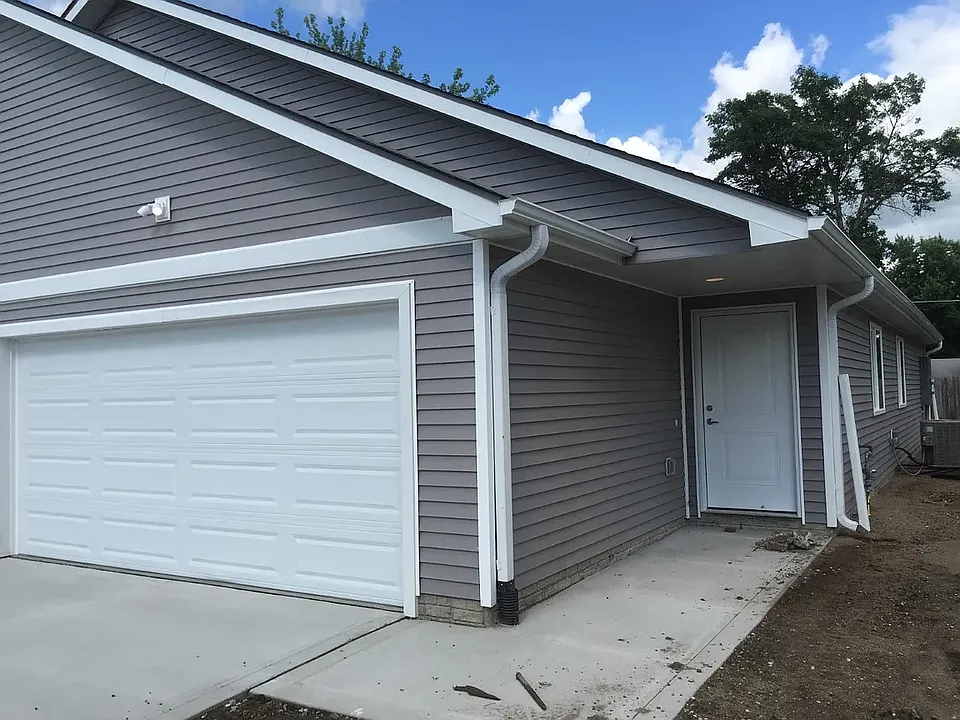 509 NE Main St #509