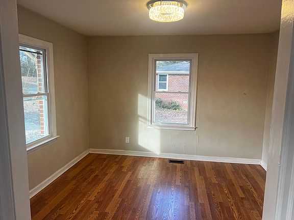 3rd image of 73 Cade St