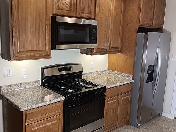 4th image of 7341 Newlin Ave