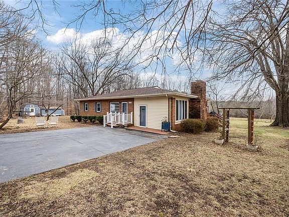 2nd image of 289 Vfw Rd