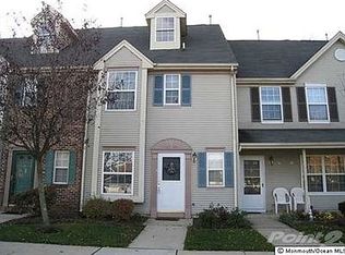 147 Bret Ct, Kendall Park, NJ 08824