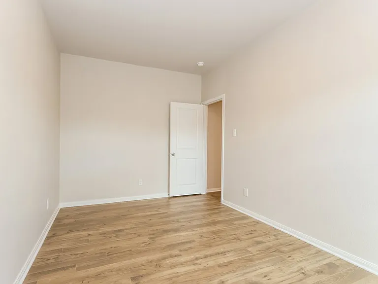 15651 Plum Brook Dr — Photo 12