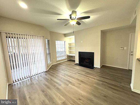3rd image of 12154 Penderview Ter APT 1204