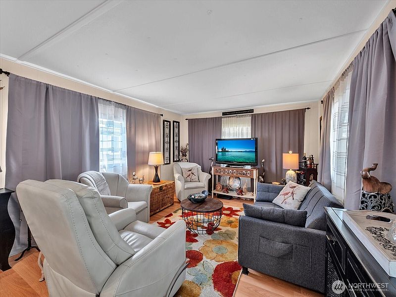 2nd image of 18501 52nd Avenue W #29