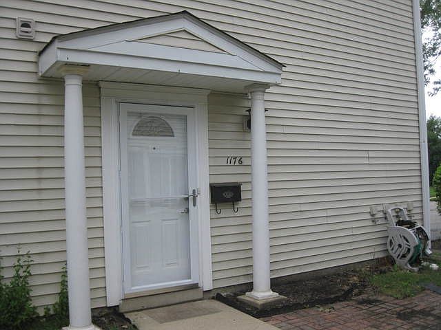 1st image of 1176 Cove Dr #152-D