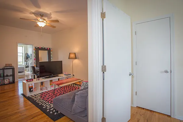 Sold by Townsley & Gay, LLC | media 11