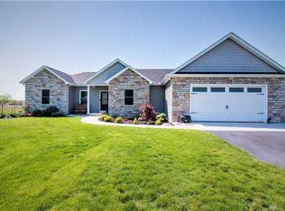 642 Hoskins Rd, Wilmington, OH 45177