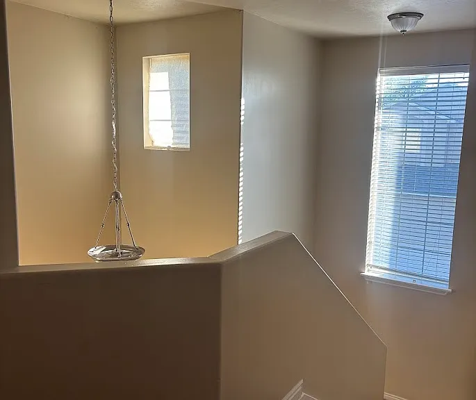 1123 S 1410 E — Photo 17