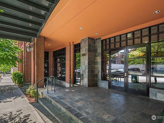 2nd image of 123 Queen Anne Avenue N #311