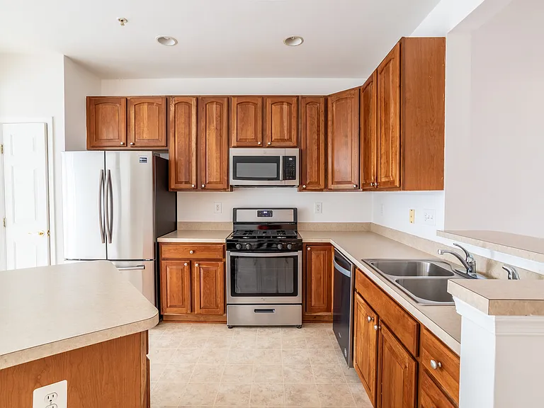 9314 Penrose St #1 — Photo 3