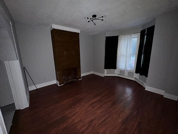 5th image of 50 Parkhurst St #1B