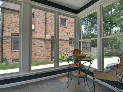 19980 Parkview Ave, Rocky River, OH, 44116