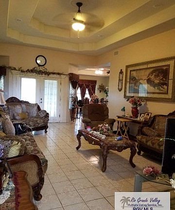 4th image of 5898 Lourdes Blvd