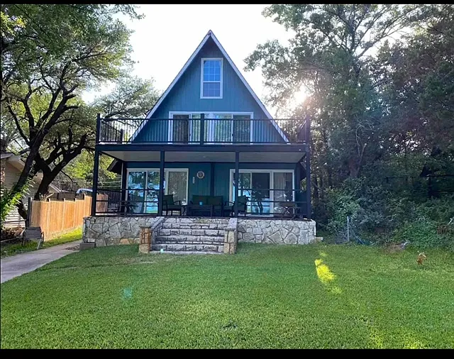 Building Photo - 2805 Spring Ct