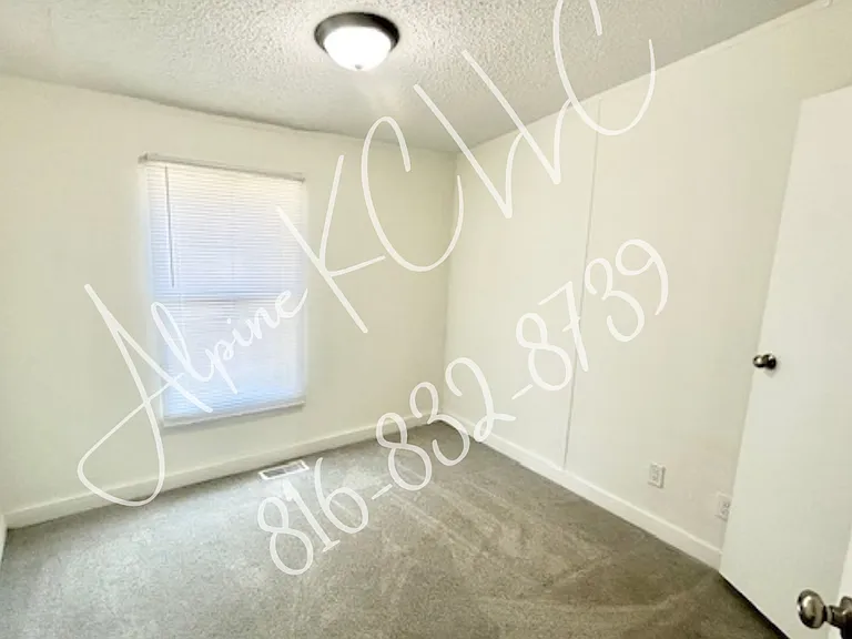 162 Countryside Ln — Photo 7