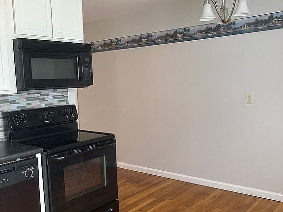 2nd image of 4173 Paule Ave