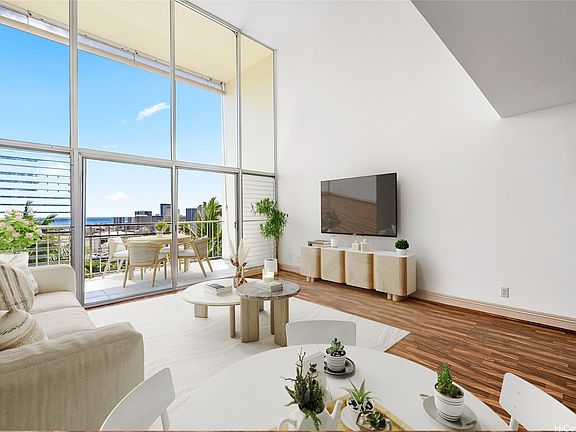 3rd image of 666 Prospect St Suite 1/506