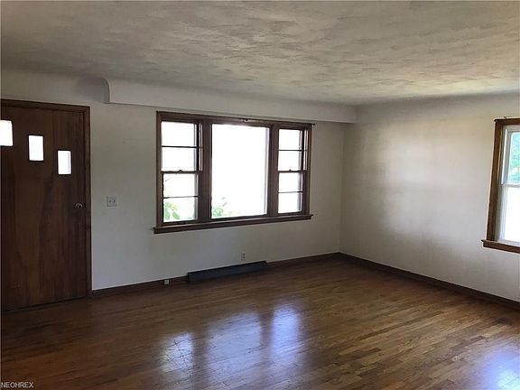 4th image of 6533 Derubertis Dr
