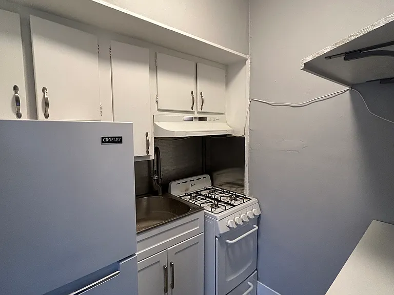 Jersey Apartments — Photo 6