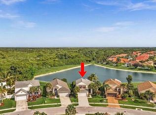 22492 Middletown Dr, Boca Raton, FL 33428