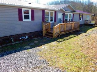 698 Ridge Dr, Piney Flats, TN 37686