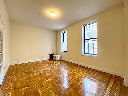 2nd image of 68 W 238th St #B11