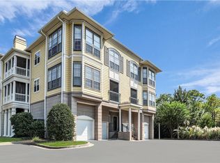 2112 Whitemarsh Way, Savannah, GA 31410