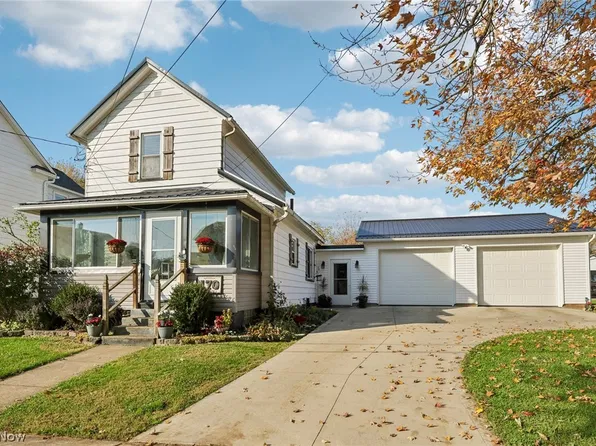 170 17th St NW, Barberton, OH 44203