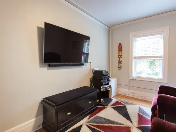 15 Greenway Terrace image 1 of 11