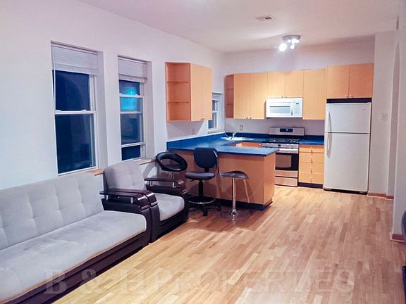 3rd image of 2300 E 13th St #2A