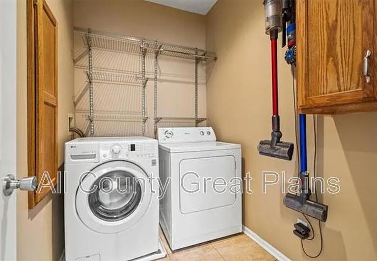 11506 W 117th Ter — Photo 4