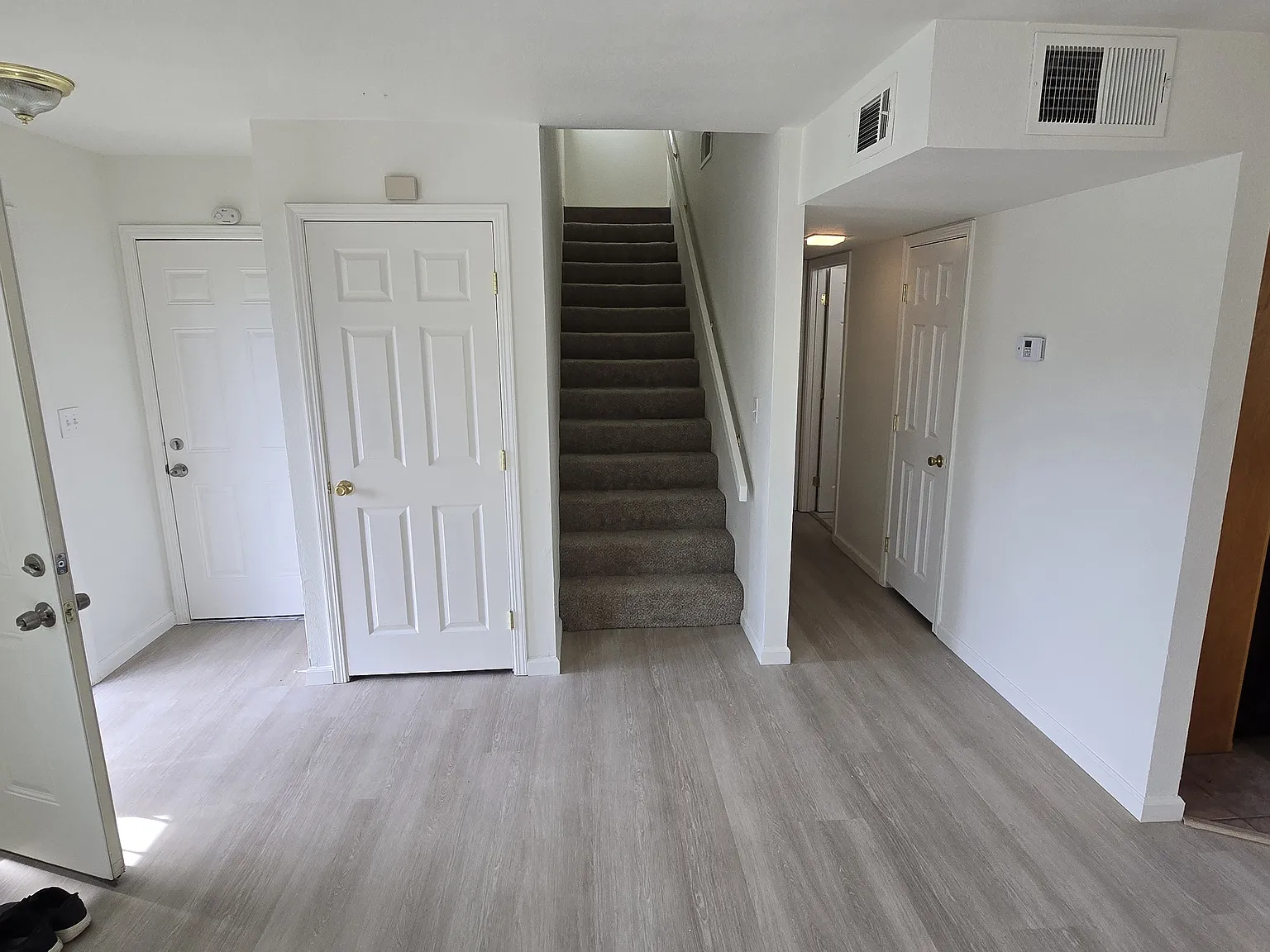 3-bed, 2-Bath SFR in Suisun City, $2600/mo (one month free w/lease) — Photo 3