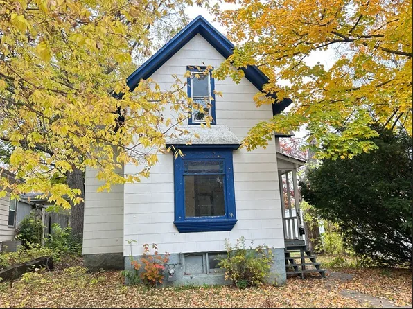 725 Davis St, Rockford, IL 61107