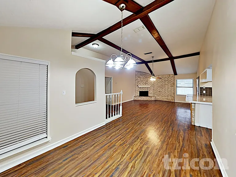 16259 Hollow Wood Dr — Photo 5