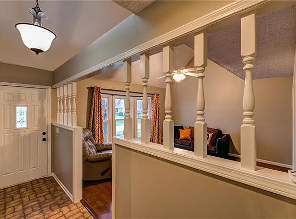 Entryway has a skylight
