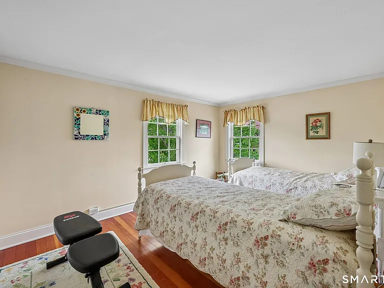 153 Middle Beach Rd — Photo 22