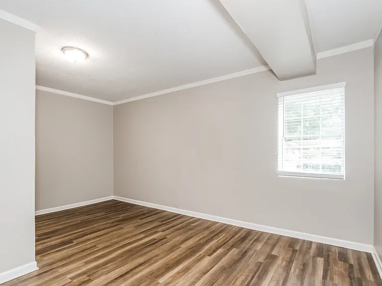 428 Willow Ln — Photo 10
